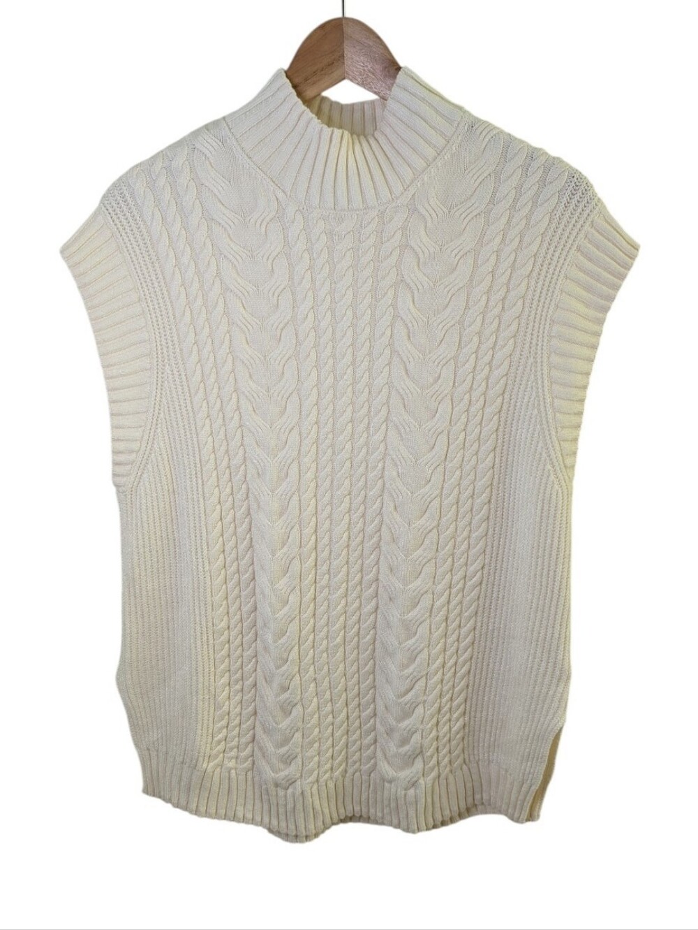& Other Stories Cream Cable Knit Sleeveless Sweater Vest Medium